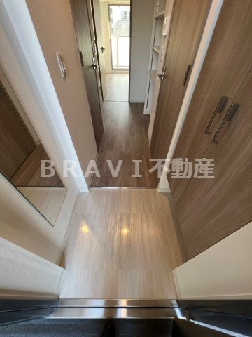 La Douceur谷町（旧 ミラージュパレス谷町ブライト）　BRAVI不動産の玄関|【ミラージュパレス谷町ブライト】玄関です