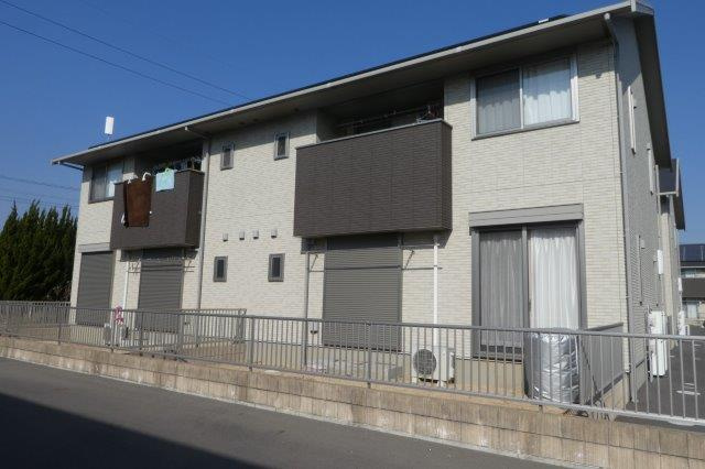 倉敷市上東のアパートの外観