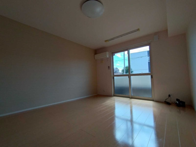 【洋室】 | ソフィアルーチェ