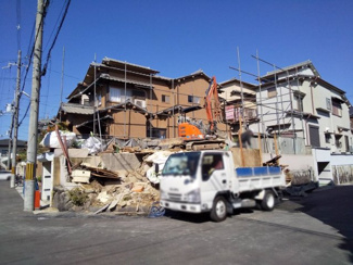 【前面道路含む現地写真】