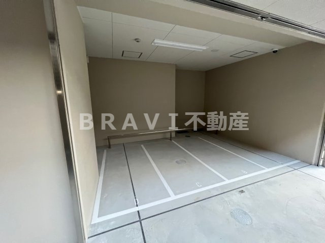 La Douceur谷町（旧 ミラージュパレス谷町ブライト）　BRAVI不動産のその他共用部分|【ミラージュパレス谷町ブライト】バイク置場