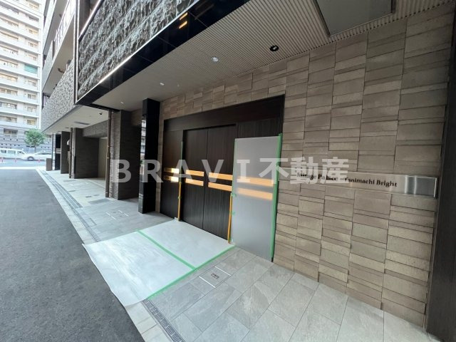 La Douceur谷町（旧 ミラージュパレス谷町ブライト）　BRAVI不動産のエントランス|【ミラージュパレス谷町ブライト】ゆとりのあるエントランスです