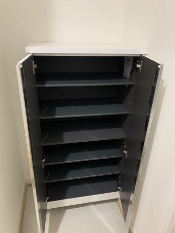エアリーズBの玄関