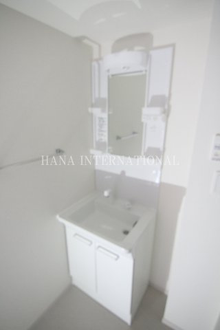 グレイス高野Ⅱの独立洗面台