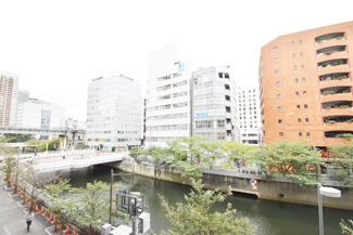 【展望】 | 物件のお問い合わせは、 ０１２０－７００－９６８までお気軽にどうぞ！
バルコニーからの眺望　目黒川を望む