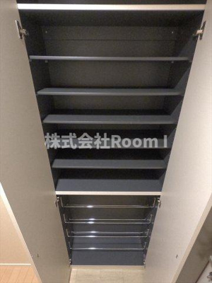 【玄関】 | ラルーチェ都島 | シンプルで使いやすい玄関です