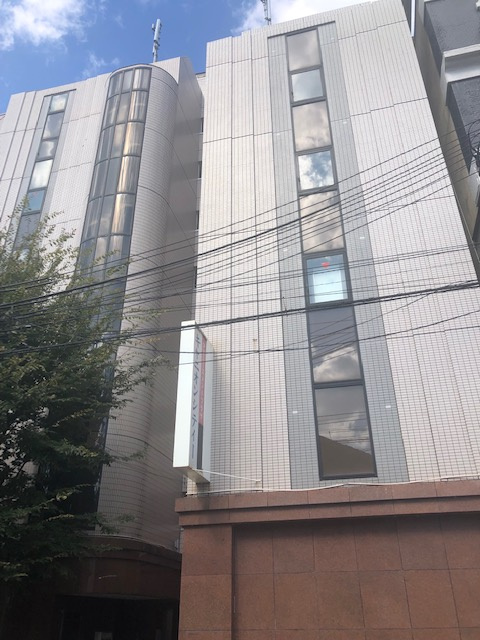 キャニオンシティビルAの外観