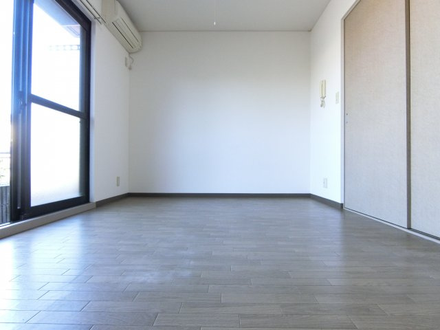 セレブ北のぞみ野の洋室