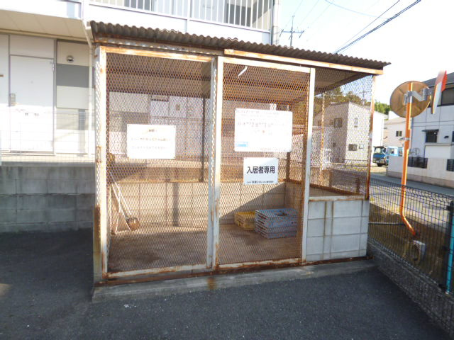 エトワール２１のその他共用部分|敷地内ゴミＳＴ・当番なし