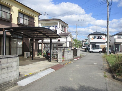 【前面道路含む現地写真】 | 明石市鳥羽売り土地 | 車の出し入れもラクラク。