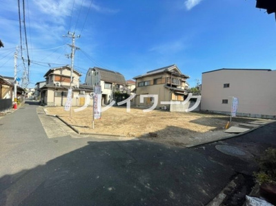 【前面道路含む現地写真】 | 岸和田市五軒屋町・建築条件なし売土地・土地64坪・近隣商業地域 | 前面道路含む現地写真です