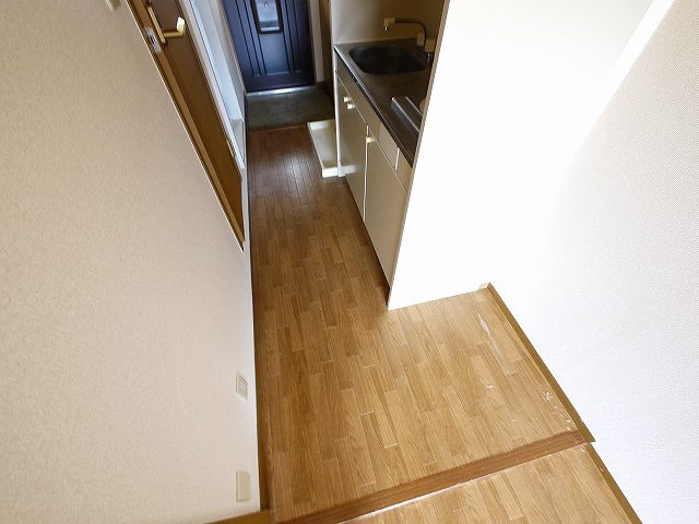 ハイツソレイユの玄関|ゆったりとした玄関です