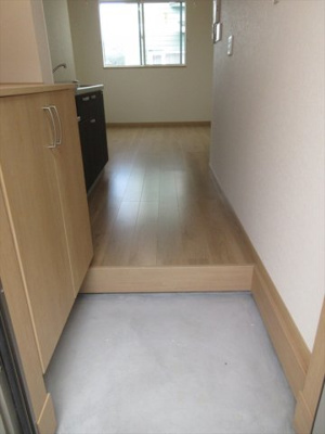 【玄関】 | URBAN CUBIC 新長岡Ⅱ
