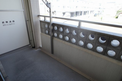 【バルコニー】 | レクシア鶴見