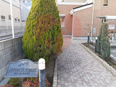 【エントランス】 | モン・ルウエスト