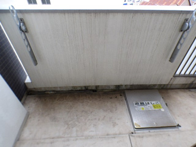 【バルコニー】 | ブリッジサイド43 | 暖かな日差しのふりそそぐバルコニー