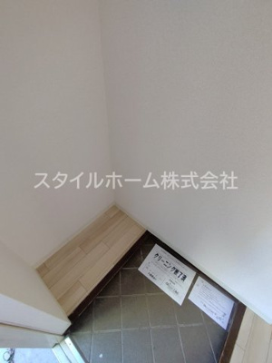 【玄関】 | ファミール東