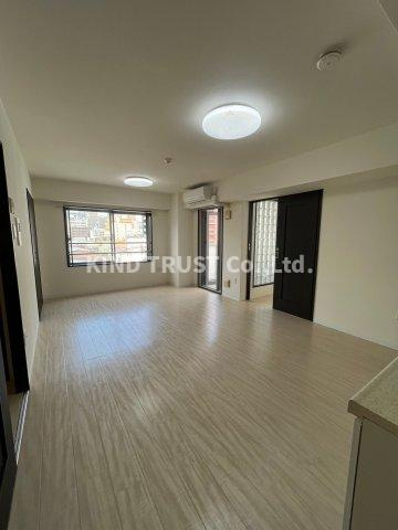 ハーベスト天満の居間・リビング|使いやすい居間です