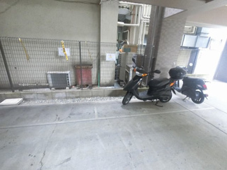 【その他共用部分】 | バイク置場です。