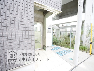 【エントランス】 | ラフィーネ北千住