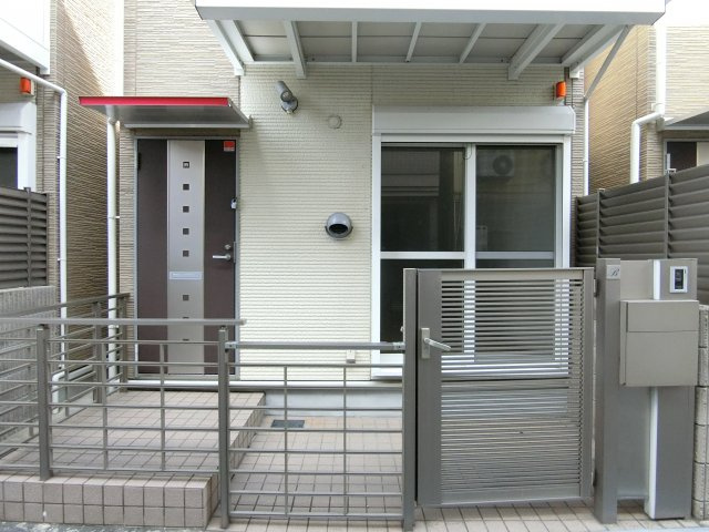【エントランス】 | レオプログレ杭全