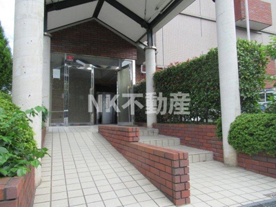 【エントランス】 | ニュープリーメル（荒本賃貸） | エントランスです