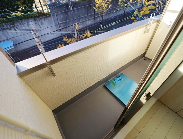 【バルコニー】 | フジパレス吹田朝日が丘Ⅰ番館