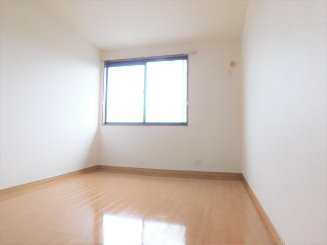 【洋室】 | カーサ観晴丘