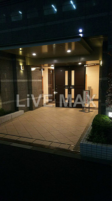 【エントランス】 | アデニウム新橋