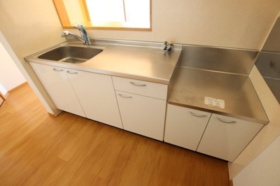 【キッチン】 | ピアッツァフィオーレ