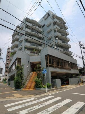 【外観】 | 東桜マンション　★仲介手数料無料★　東桜小学校　冨士中学校 | リノベーション済み。
保証付きマンションです。
