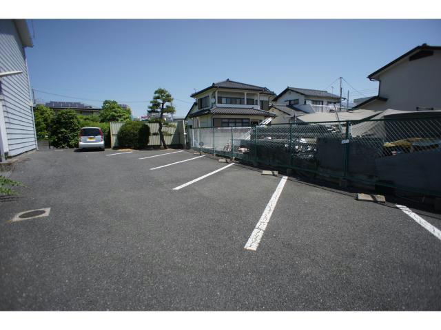 【駐車場】 | 宇賀神ハイツ | 駐車場