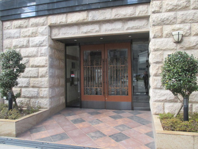 【エントランス】 | プレサンス新大阪ステーションフロント | 上品なエントランスです