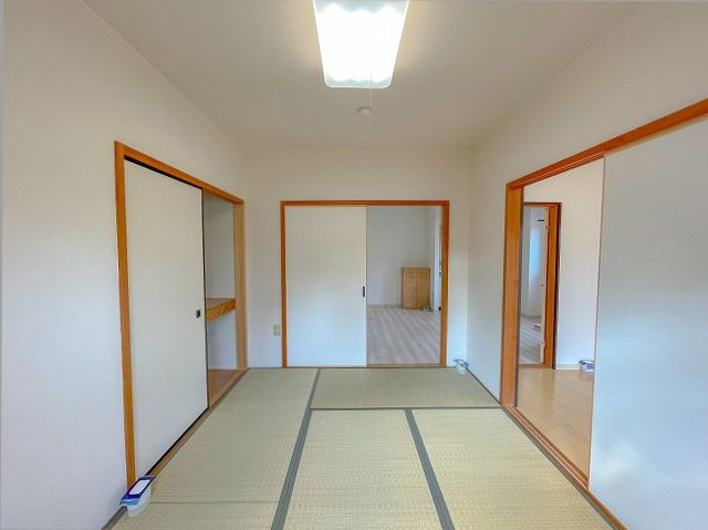 シティーライフ21比島の和室|畳の上でゆっくりとくつろげる和室です