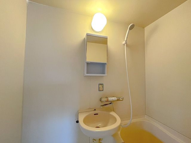 シティーライフ21比島の洗面所|ゆったりとスペースのある洗面所