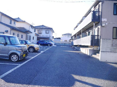 【駐車場】 | サンライズ参番館 | 駐車場