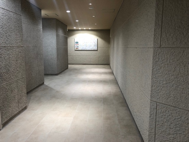 飯田橋ハイタウンのロビー