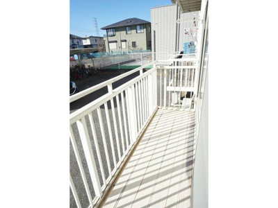 【バルコニー】 | ロイヤルハイツ | バルコニー付きです