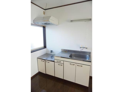 【キッチン】 | ロイヤルハイツ | お料理しやすいキッチンです