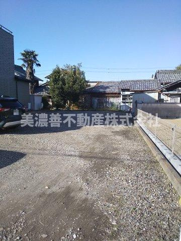 ５７６２２　岐阜市長良友瀬土地の外観