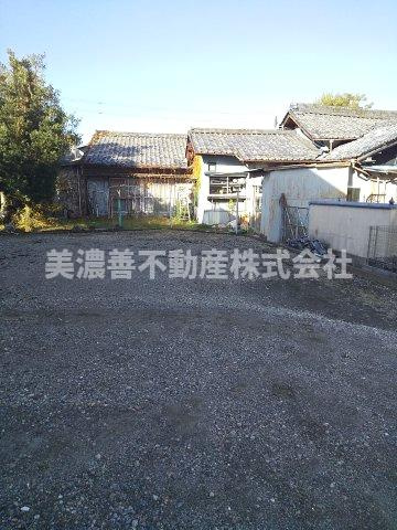 ５７６２２　岐阜市長良友瀬土地の外観