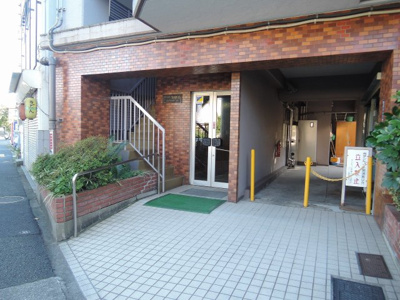 【エントランス】 | マンション多摩川 | エントランス部分です。