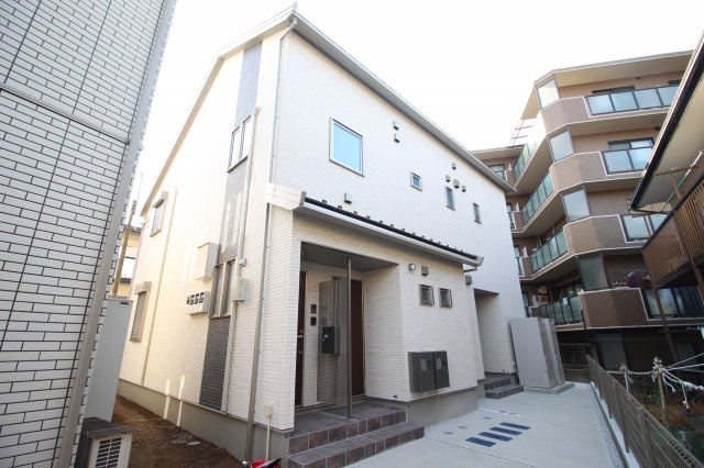 ルミナスクレスト