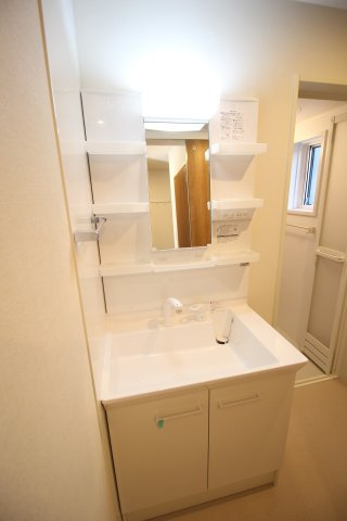 ルミナスクレストの洗面所