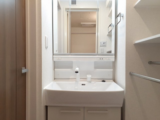 【独立洗面台】 | ラ　リュミエール