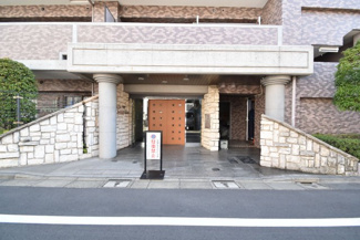 【エントランス】 | エントランス　オートロック付き