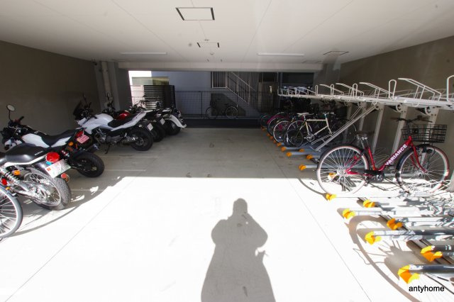 プランドール新大阪SOUTHレジデンス　仲介手数料無料の駐車場