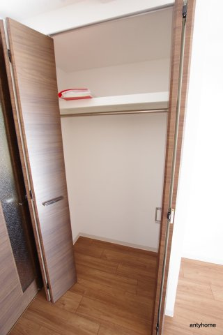 プランドール新大阪SOUTHレジデンス　仲介手数料無料の収納