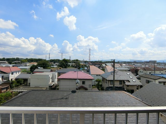 ローズシャトル1号館の展望