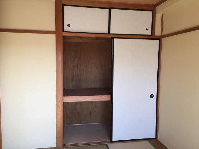 ローズシャトル1号館の収納